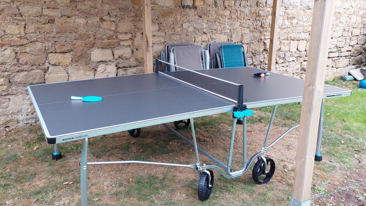 Le So Wild, Maison Avec Jardin Clos, Terrasse Amenagee, 5 Mn A Pied Commerce, Terrain De Tennis, A 800 M De La Plage D'Omaha Beach Jeux Arcade, Jouets, Materiel Jeunes Enfants Enfants, Table Ping-Pong Vierville-sur-Mer Ngoại thất bức ảnh
