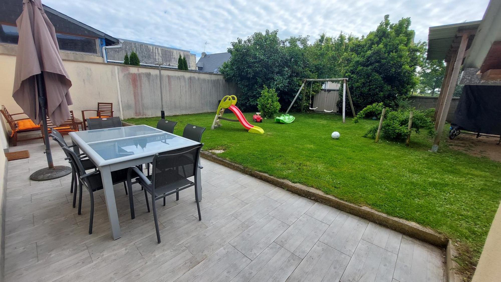 Le So Wild, Maison Avec Jardin Clos, Terrasse Amenagee, 5 Mn A Pied Commerce, Terrain De Tennis, A 800 M De La Plage D'Omaha Beach Jeux Arcade, Jouets, Materiel Jeunes Enfants Enfants, Table Ping-Pong Vierville-sur-Mer Ngoại thất bức ảnh